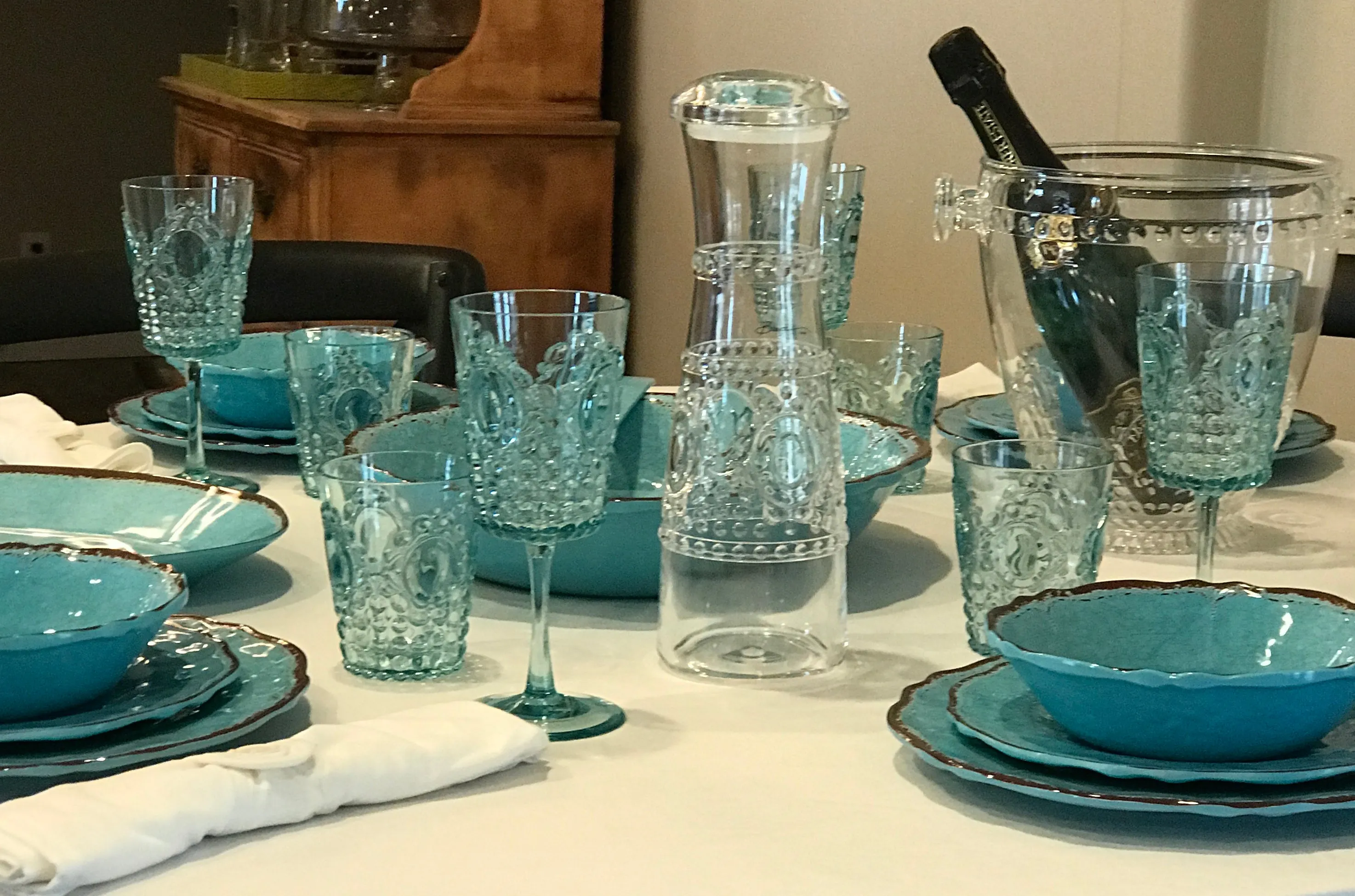 Antiqua Turquoise Appetizer Plates 097ATQT