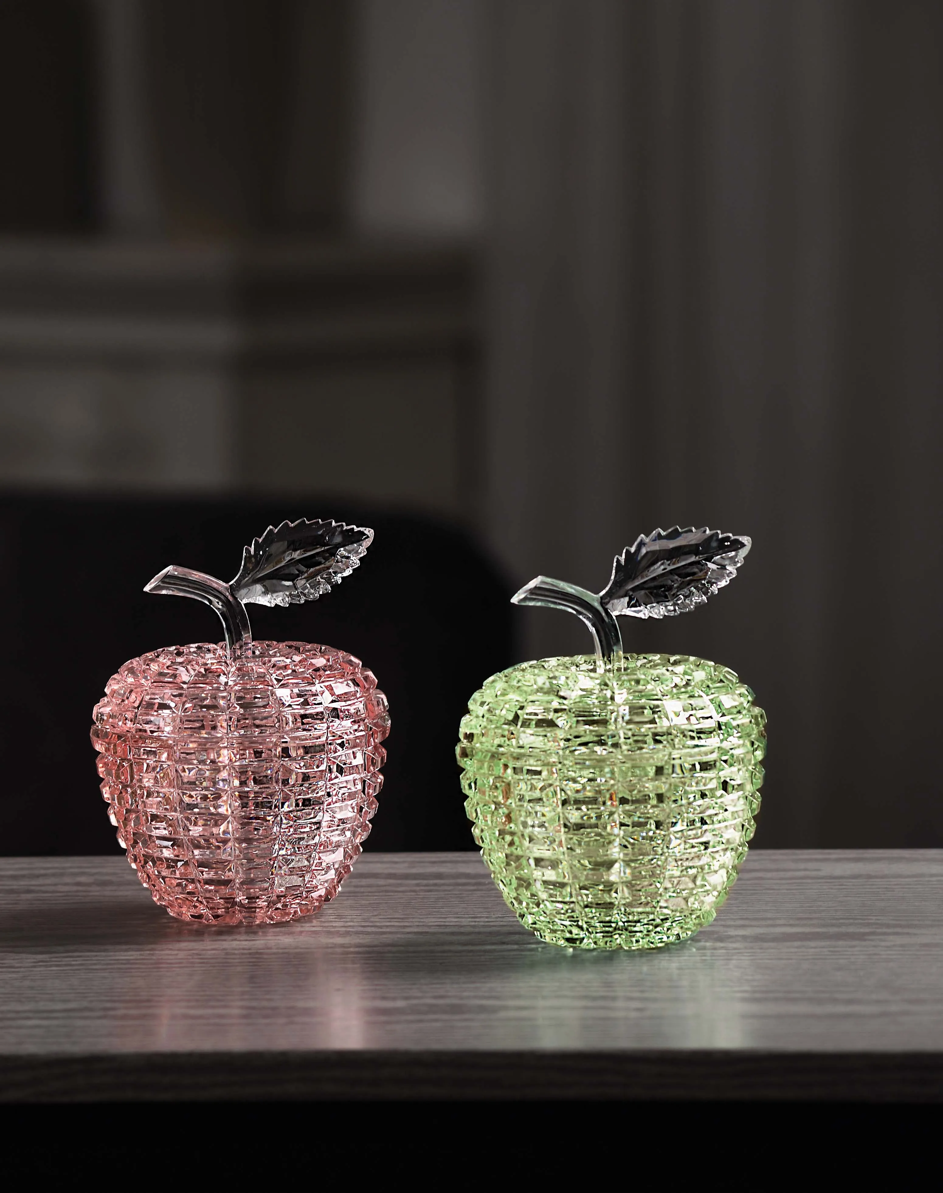 Diamond Cut Apple Jar