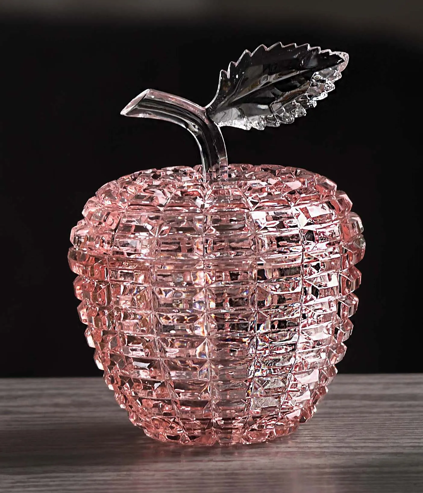 Diamond Cut Apple Jar