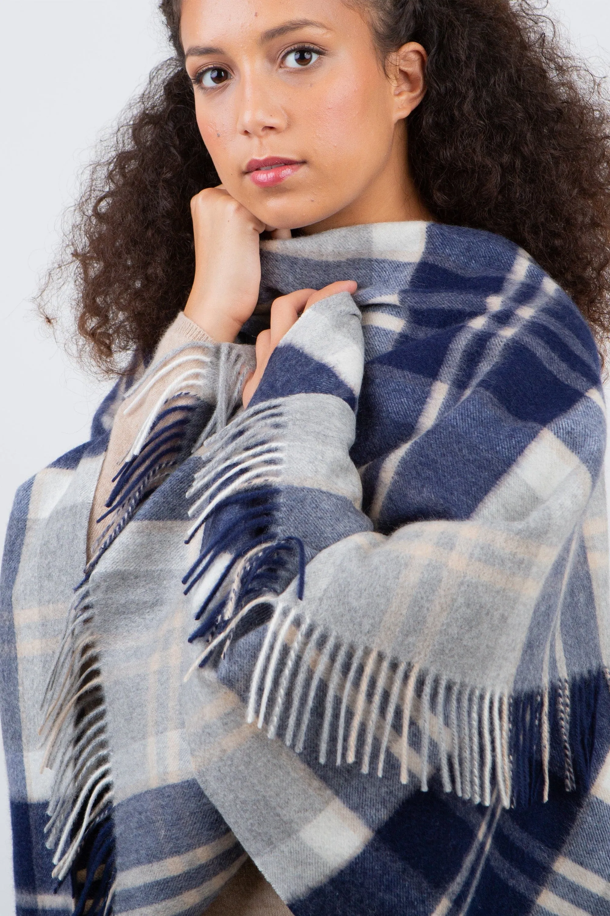 Heritage Tartan Cashmere Wrap - Silver Bannockbane